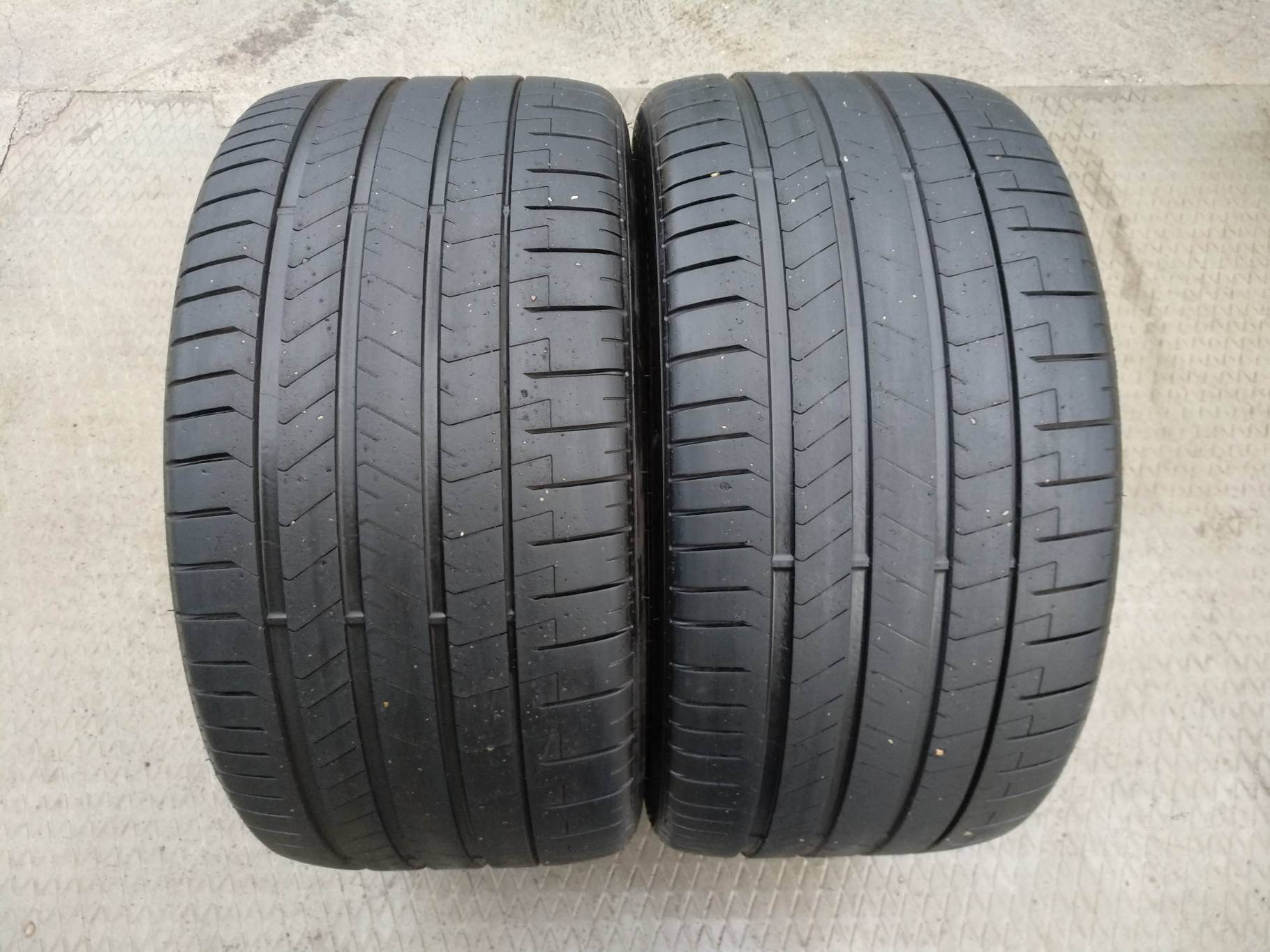 Шины 315/35 R21 Pirelli P Zero PZ4